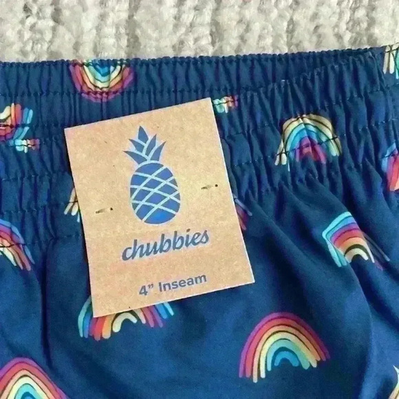 Chubbies L Rainbow Unlined Swim Shorts L 4” Inseam - Picture 2 of 3